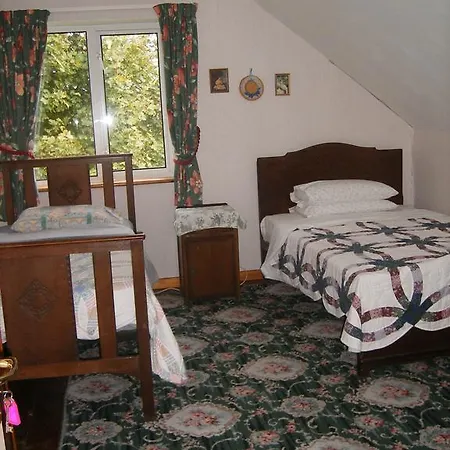 Guest house Mcdonaghs *